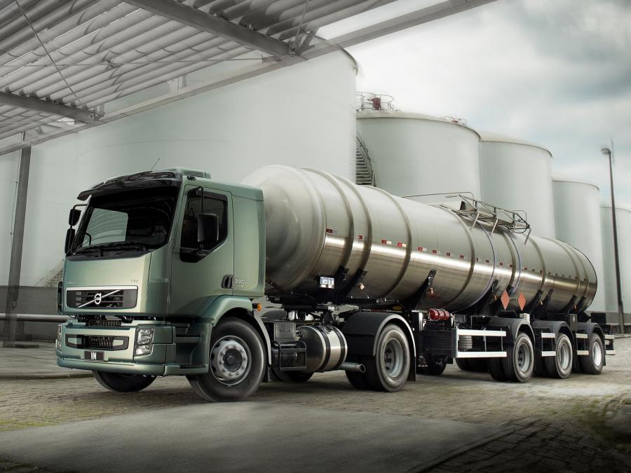  Volvo VM 330 4x2 Tractor 2012 года  (фото 10 из 15)